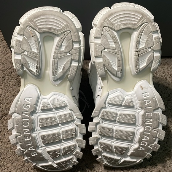 Balenciaga Track Hike Sneakers in White - Picture 6 of 9